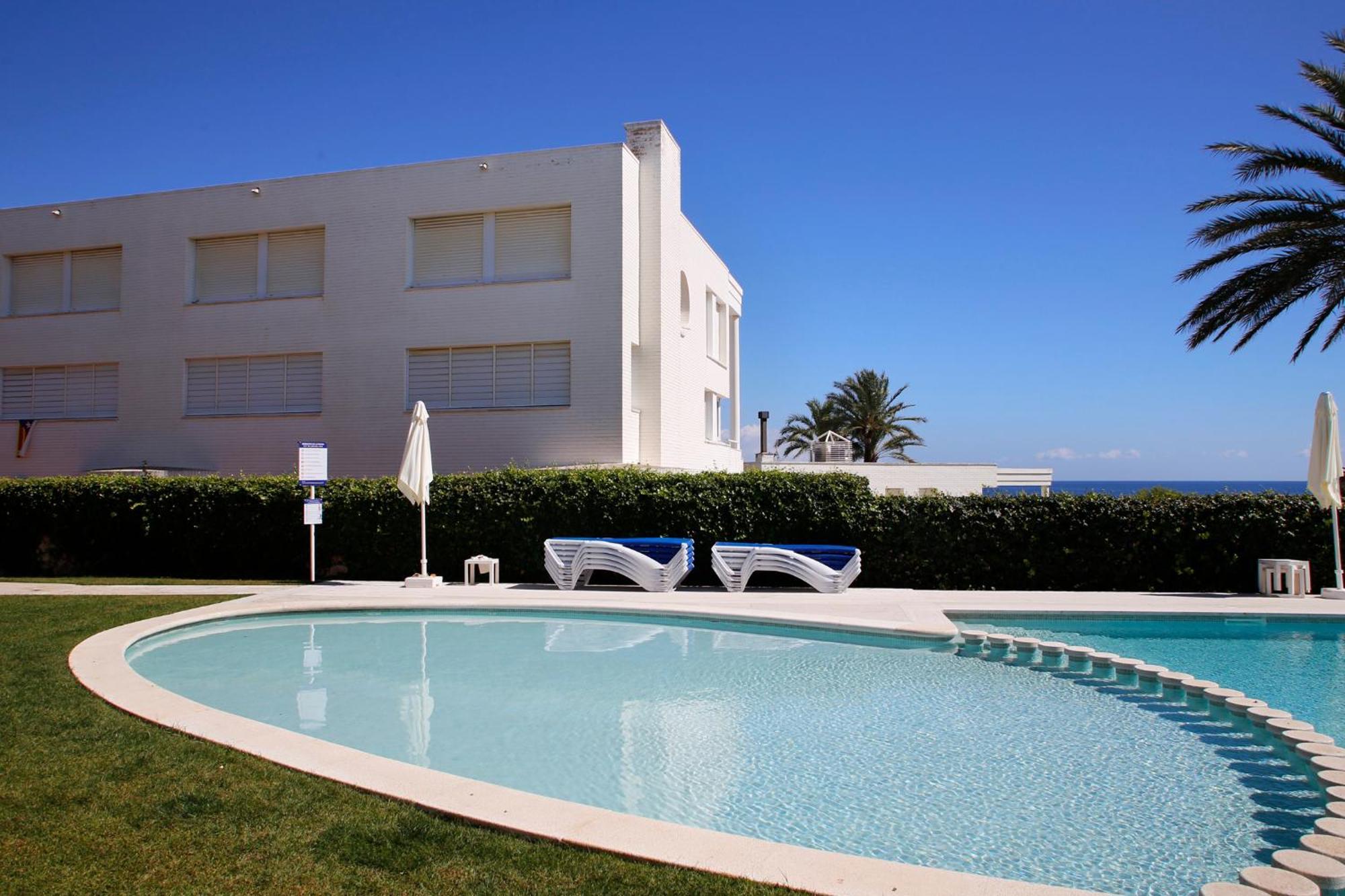 At014 A Pocos Metros De La Playa, Equipamiento Completo, Piscina Comunitaria Villa Torredembarra Buitenkant foto